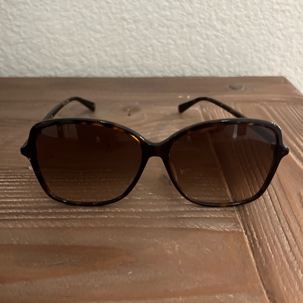 GUCCI GG0546SK Butterfly Lightweight Women's Sunglasses Havana Brown One Size - Picture 5 of 8